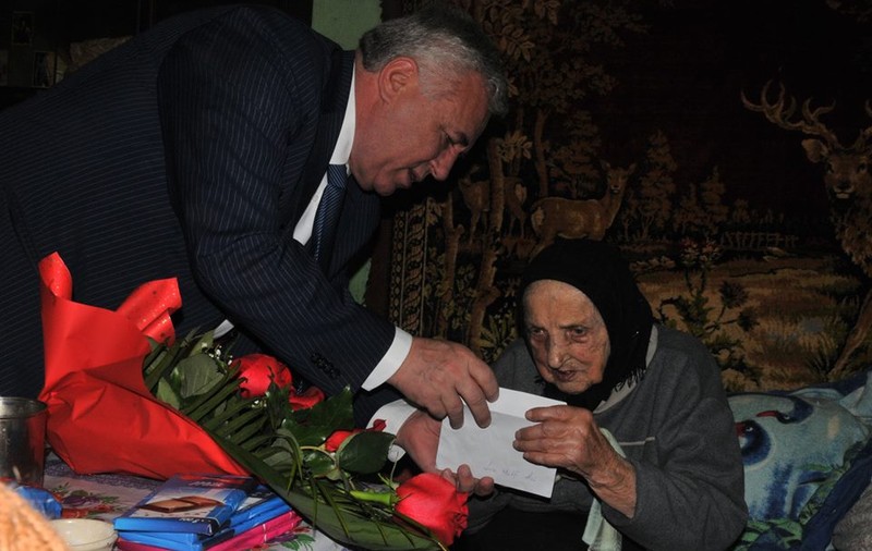 O bunică din Timiș, sărbătorită la 105 ani!