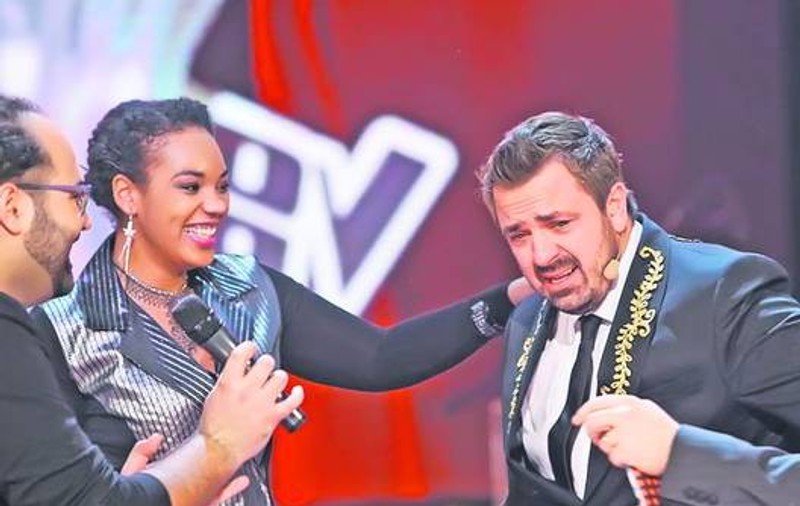Julie Mayaya: "Am crezut că voi părăsi Vocea României. CULOAREA PIELII era unul dintre motive"