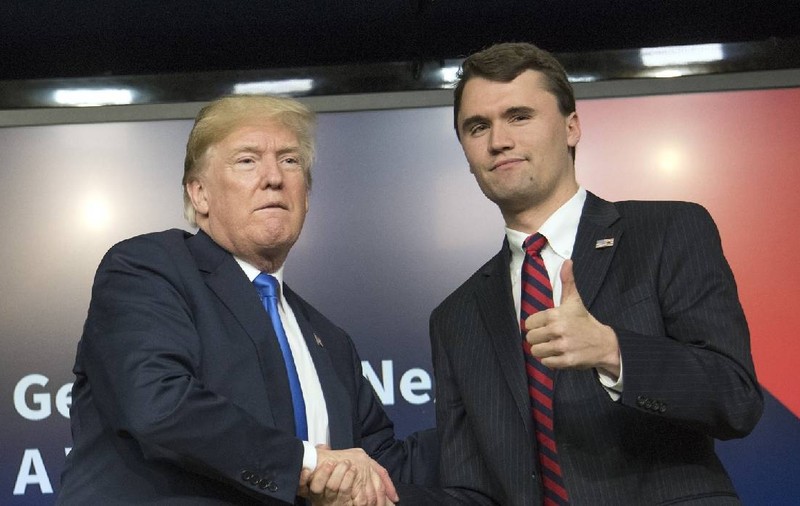 Zeci de americani și-au pierdut locul de muncă pentru că l-au criticat pe Charlie Kirk după moartea acestuia. Vânarea „dușmanilor”