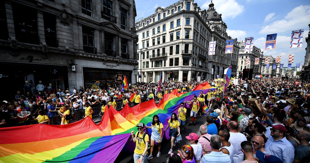 Google celebrează 50 de ani de Pride cu un Doodle special ﻿