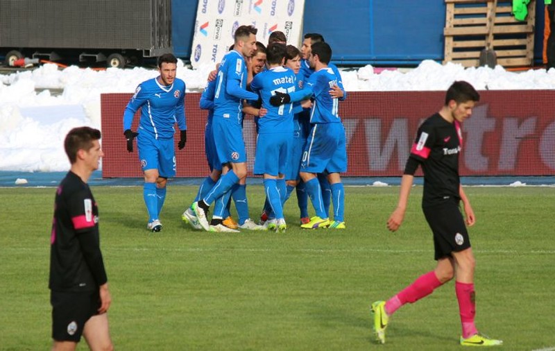 Mățel a fost integralist în primul meci al echipei Dinamo Zagreb din 2015