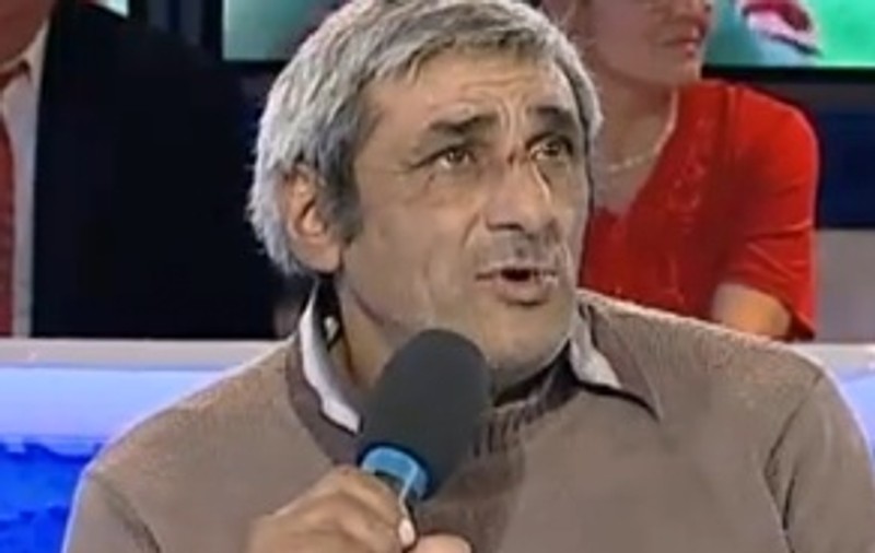 Marian Nicoliţă, tatăl lui Bănel, îl acuză pe fotbalist că l-a abandonat pe străzi