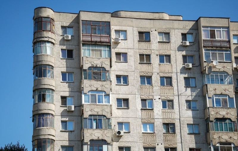 Cea mai ieftină chirie din Brașov e într-un bloc construit în 1977 și are o suprafață foarte mică