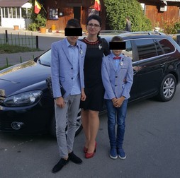 Mihaela are doi băieți, era fericită că urma să nască o fetiță. Foto: Facebook / Leahu M.G.