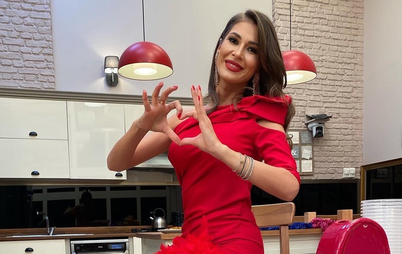 Cristina Mihaela Dorobanțu s-a mutat în casă nouă. „Am primit apartamentul cadou de la părinţii mei”