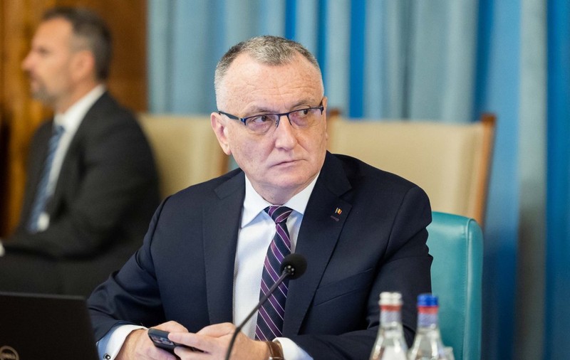 Ministrul educației, la începerea noului an școlar: „Școala nu se face pentru note. Să eliminăm această presiune inutilă”