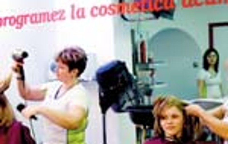 Manichiura cu forfecuta, in saloane interzisa