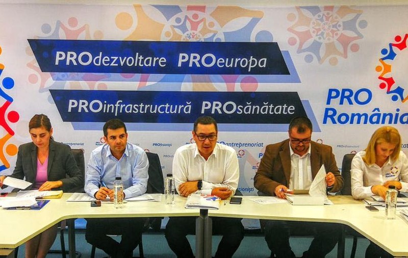 Ponta propune suspendarea banilor daţi partidelor politice, pentru dublarea pensiei minime. Pro România vrea ca legea pensiilor să intre în vigoare de anul viitor