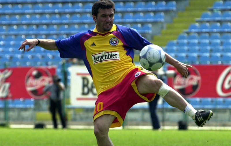 Hagi, la un pas de a fi dat afară de la lotul național de juniori!