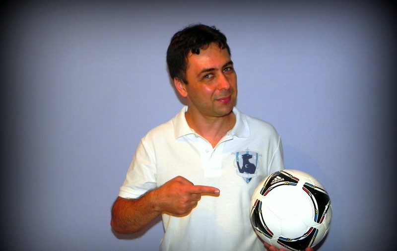 Vandame din Trăsniții este antrenorul unei echipe de fotbal feminin