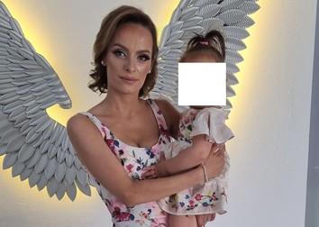 Larisa și fiica ei, Anastasia, stinse în accidentul de joi. Foto: Facebook