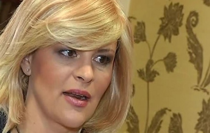 În urmă cu puţin timp a spus adevărul! De ce a renunţat de fapt Sanda Ladoşi la muzică!