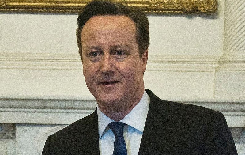 David Cameron, victima unei FARSE