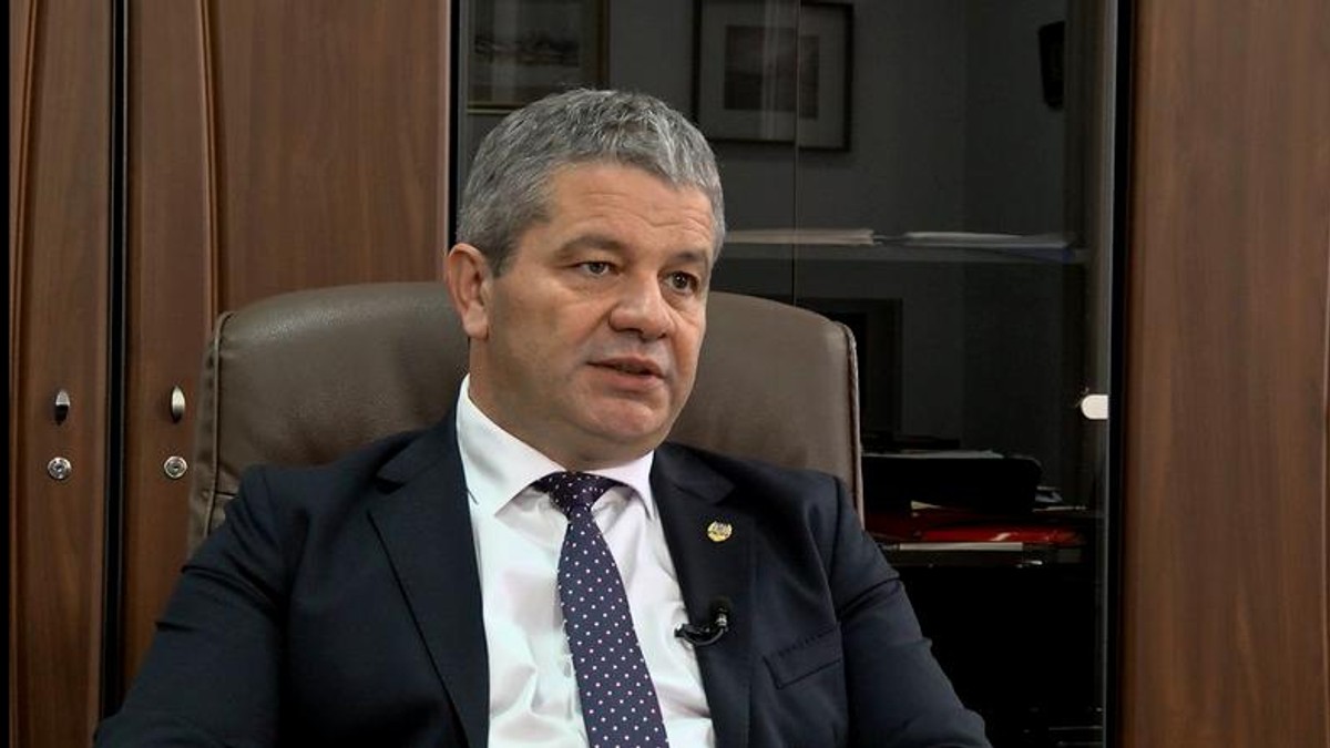 CNATDCU îi retrage titlul de doctor lui Florian Bodog