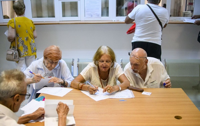 Ajutorul de înmormântare, majorat în 2025. Banii pe care îi primesc românii asigurați