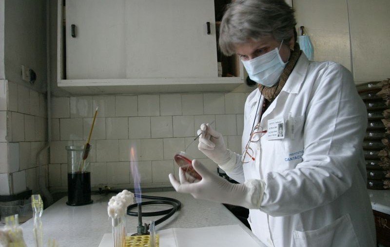 EXCLUSIV/ Soluția e sub nasul nostru: Resuscitarea Institutului Cantacuzino, leac pentru criza vaccinurilor!