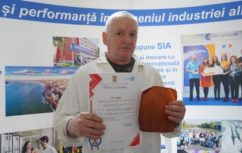 Pâine cu gust şi proprietăţi de carne inventată la Universitatea Dunărea de Jos: „Este ca şi cum ai mânca pâine cu friptură”