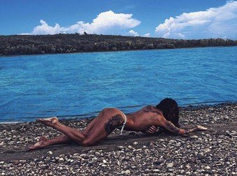Roxana Vancea a fost desemnată Miss Tattoo 2017. Vedeta a mai bifat un tatuaj pe corp