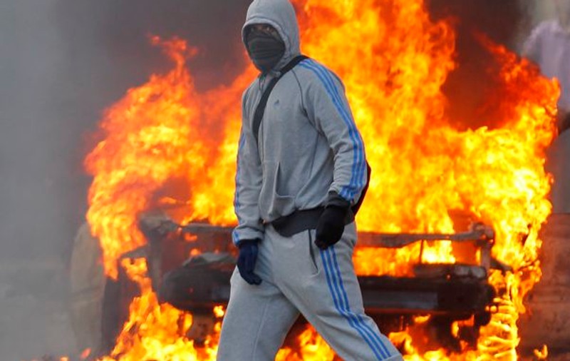 Anglia reacţionează împotriva violenţelor: a început vânătoarea de huligani!
