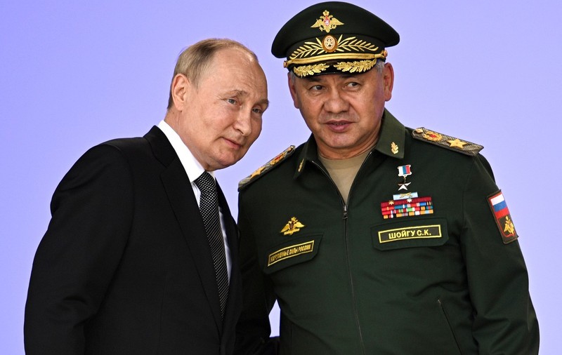 Putin se laudă cu armamentul Rusiei și anunță că Moscova este dispusă să îl ofere aliaților săi din Asia, America Latină și Africa