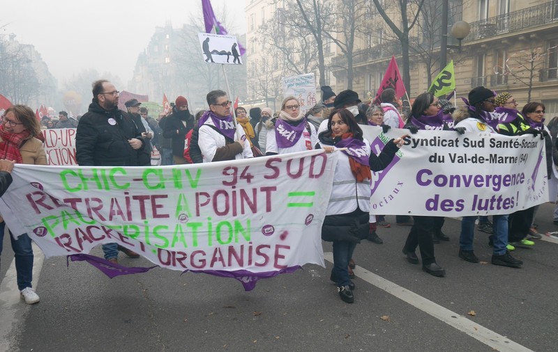 Reportaj din Paris după o săptămână de proteste cu un milion de oameni: „Nu sunt aici doar împotriva reformei pensiilor, sunt împotriva sistemului care funcționează pentru elite”