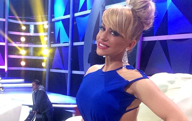 Anda Adam, SCHIMBARE SPECTACULOASĂ de look: CU PĂRUL SCURT și ȘATEN | FOTO