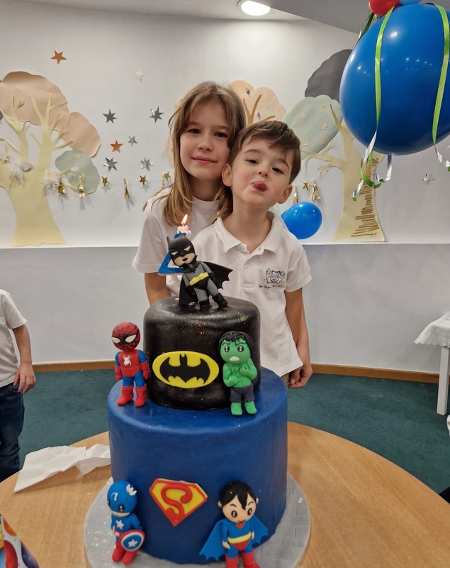 Fiul cel mic al Elei Crăciun, Nicholas, a împlinit 4 ani. Cum l-au sărbătorit părinții. „Sunt copleșită de emoții”