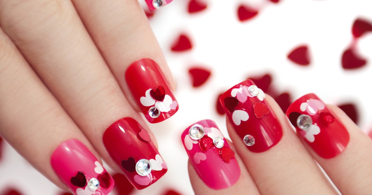 Modele de unghii de Valentine’s Day - cum îți faci manichiura pentru Ziua Îndrăgostiților