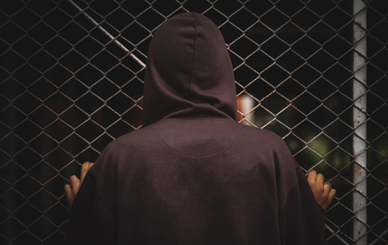 Judecătorii, despre adolescentul care și-a înjunghiat verișoara de 2 ani, apoi a strangulat-o cu șnurul suzetei: „Este agresiv, lipsit de empatie și educație”. Masi Nicolas Codreanu, condamnat la 15 ani de detenție