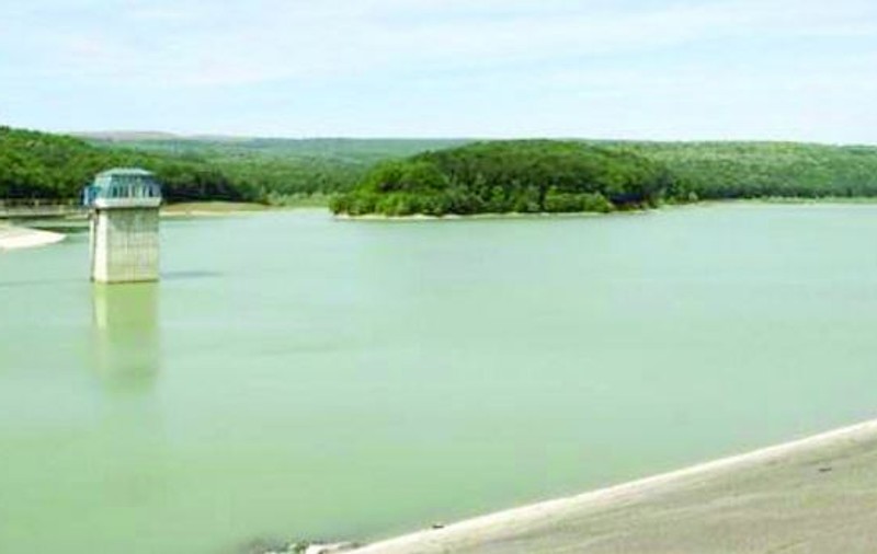 Băiat de 14 ani, înecat la scăldat în județul Iași. Nu știa să înoate, dar a intrat în apă