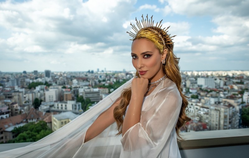 Iulia Vântur, ședință foto spectaculoasă înainte de a se întoarce în India. „A fost o experiență de aur”