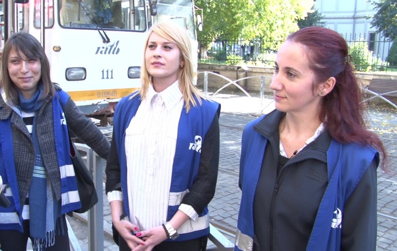VIDEO | Ele sunt cele mai tinere controloare de la RATB. Frumoase și neiertătoare
