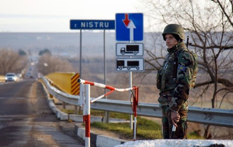 Decizia luată de Volodimir Zelenski, după ce Vladimir Putin a simplicat acordarea cetățeniei ruse pentru locuitorii din Transnistria: „Trebuie să răspundem”