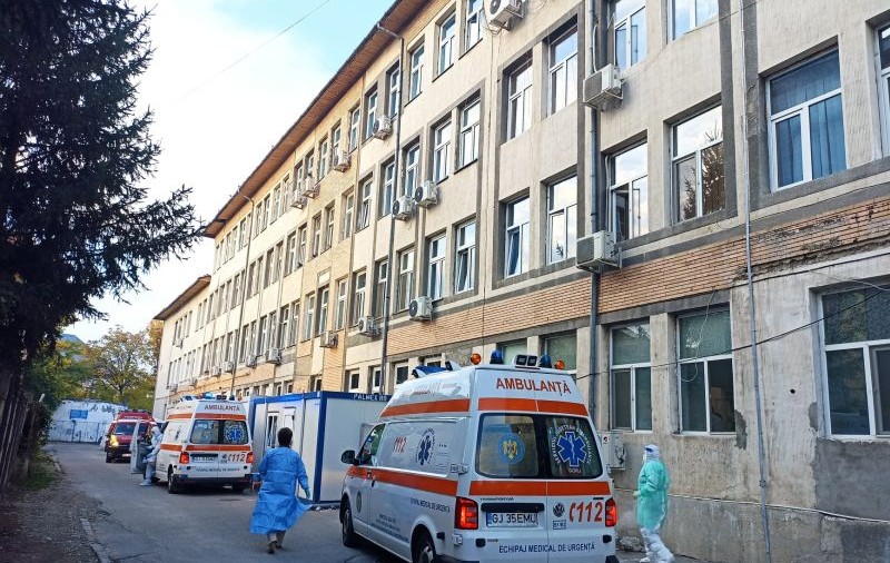 Un pacient de la Spitalul Județean Gorj a murit, după ce a căzut de la etajul 3 al unității medicale