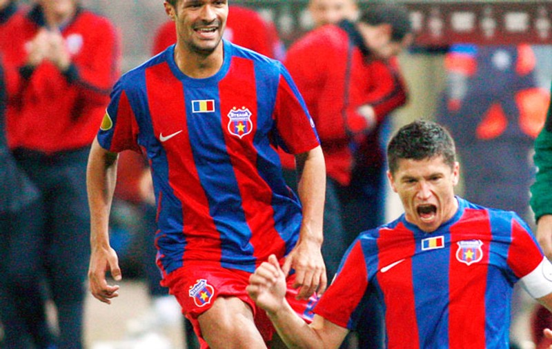 Rapid-Steaua şi Dinamo-Craiova în sferturile Cupei României