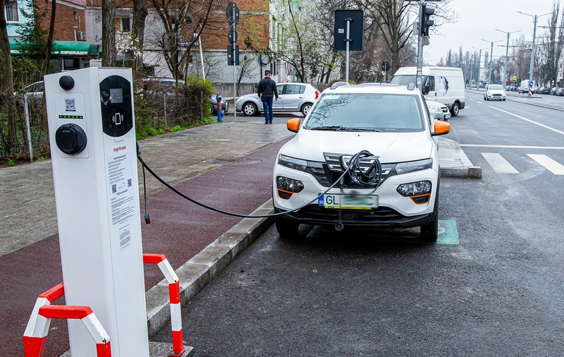 Galațiul accelerează tranziția spre mobilitate electrică: 159 de noi stații de încărcare pentru vehicule electrice
