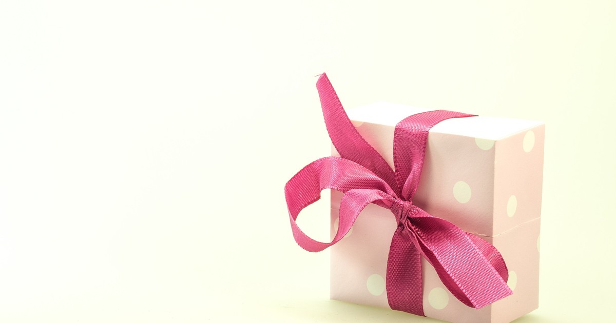 O profesoară din Câmpia Turzii a primit acasă o cutie cu vibratoare