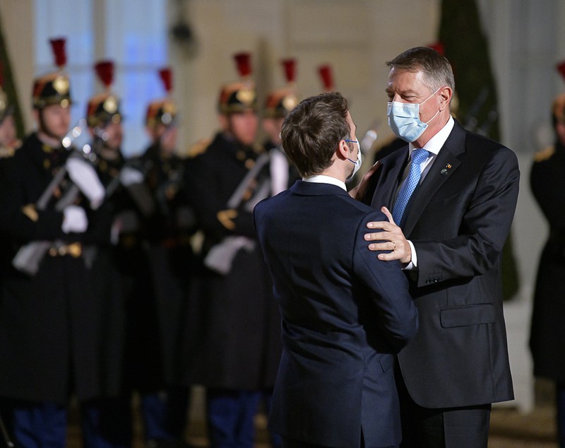 Klaus Iohannis, la dineul informal organizat de Emmanuel Macron la Paris pentru situația din Sahel