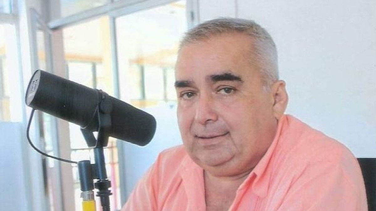 Un jurnalist radio din Mexic a fost asasinat în timp ce lua masa într-un restaurant