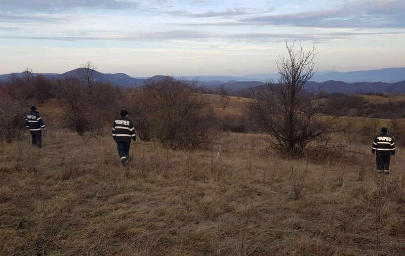 UPDATE | Băiețelul de 9 ani, dispărut în Caraș-Severin, a fost găsit rătăcind pe câmp