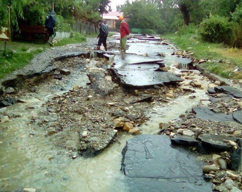 Imagini apocaliptice în judeţul Buzău! Natura a făcut ravagii