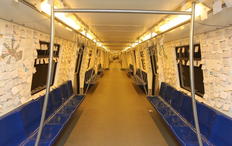 Călătoreşti cu metroul? Află cu ce suvenir te poţi alege 