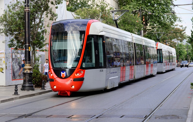 Șomerii din Istanbul beneficiază de transport public gratuit. Prețul unui bilet de autobuz a crescut de cinci ori în ultimii cinci ani