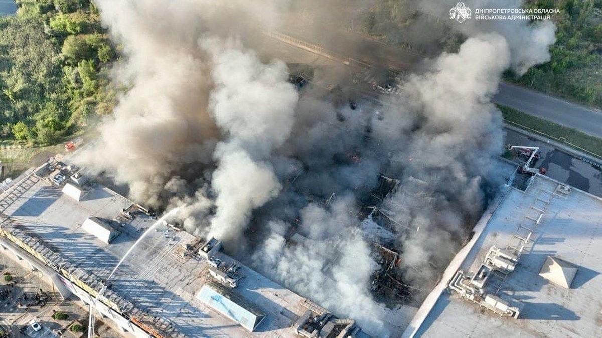 Mall din Krîvîi Rîh distrus în urma unor atacuri aeriene rusești Foto: Profimedia