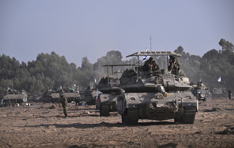 Șeful armatei israeliene invocă factori „tactici şi chiar strategici" pentru amânarea invaziei terestre din Gaza