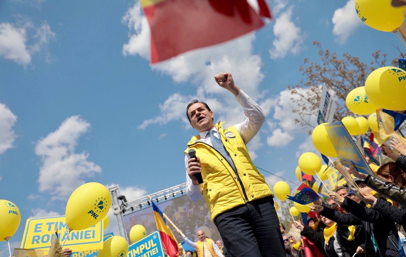 Scandal electoral, în Vrancea. PNL, PSD, ALDE şi UNPR organizează mitinguri, duminică, în locaţii diferite. Orban: "Primarul riscă să provoace bătălia de la Focșani"
