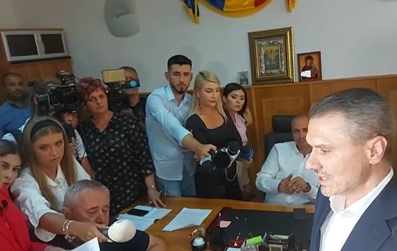 Dragoș Pîslaru, despre tratarea păgubiților de la Crevedia: Este o nouă insultă la adresa românilor