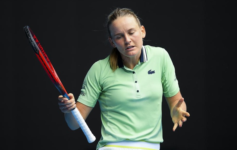 Jucătoarea franceză de tenis Fiona Ferro își acuză fostul antrenor că a abuzat-o când era minoră. Bărbatul spune că „a fost o poveste de dragoste”