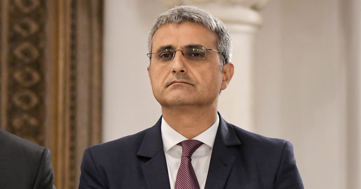 Robert Turcescu