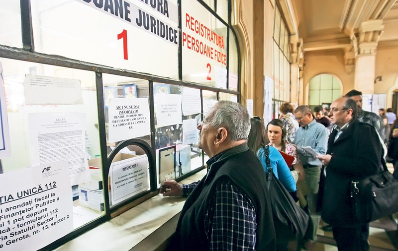 Pensionarii, trimişi la Fisc dacă vor compensate!